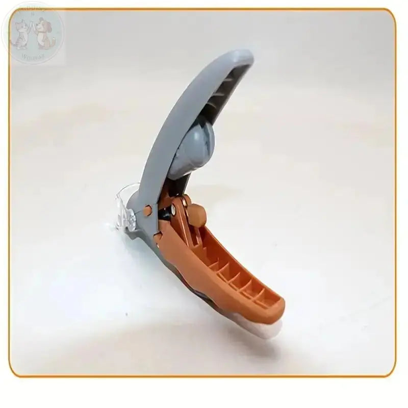 dog nail clippers