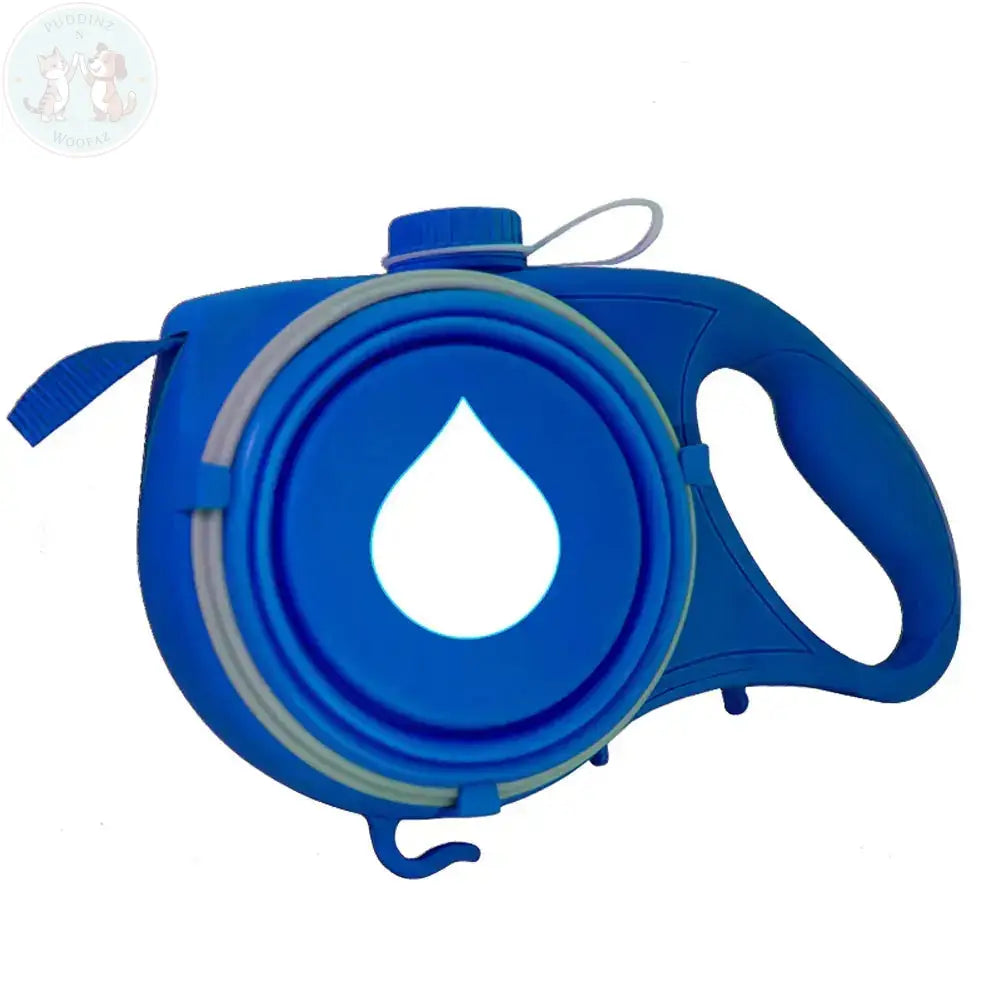 dog leash with water bottle